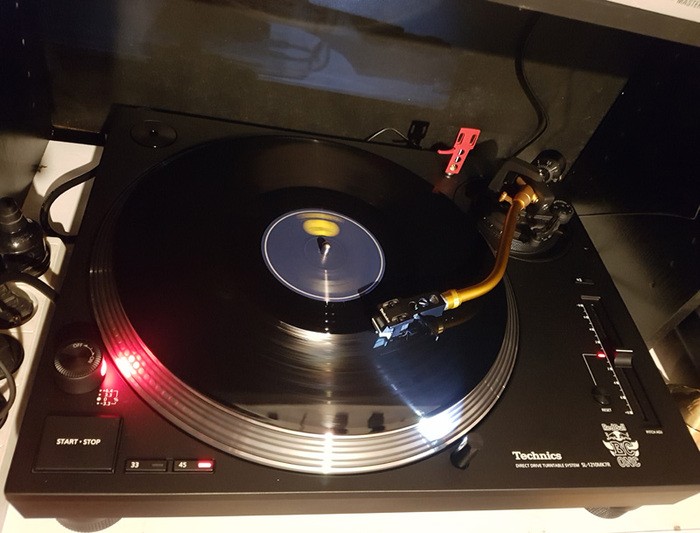 technics-sl-1210-mk7-3408287.jpg