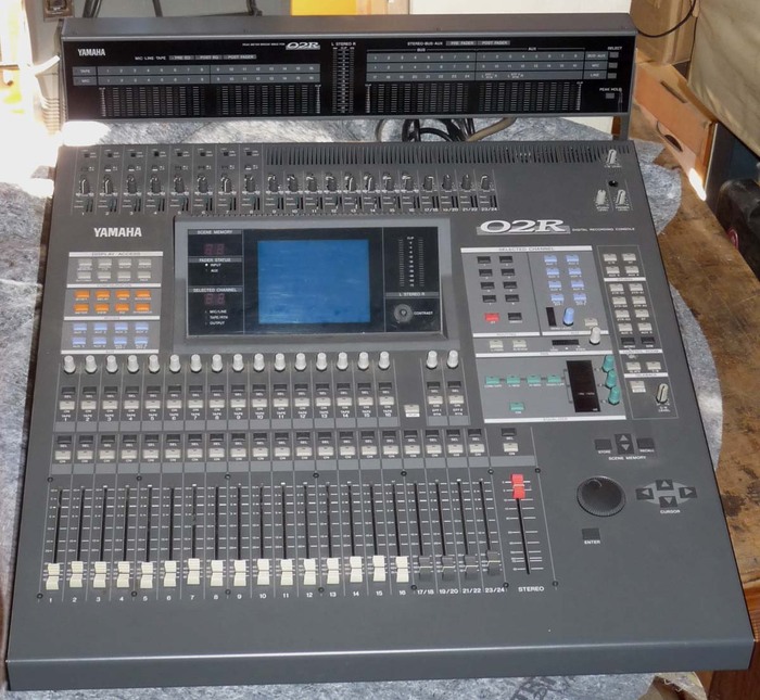 Yamaha 02r digital recording console