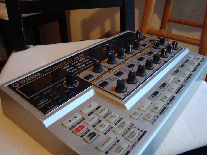 Photo Yamaha AN200 Yamaha AN200 (3758) (474641) Audiofanzine