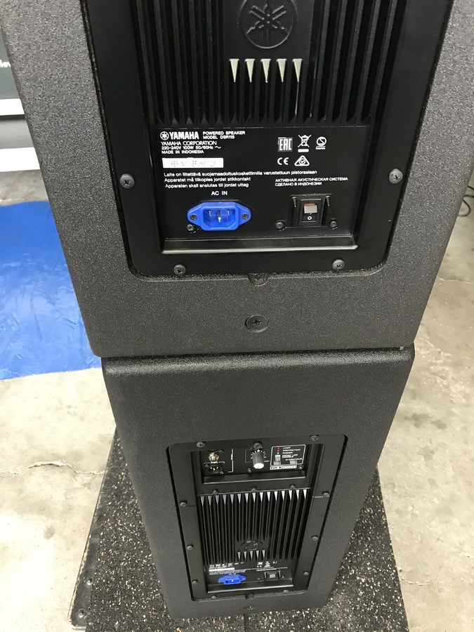 DSR115 Yamaha DSR115 Audiofanzine