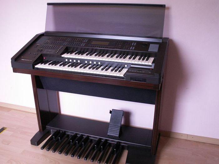 Photo Yamaha Electone EL70 Yamaha ELECTONE EL 70 19641 Audiofanzine