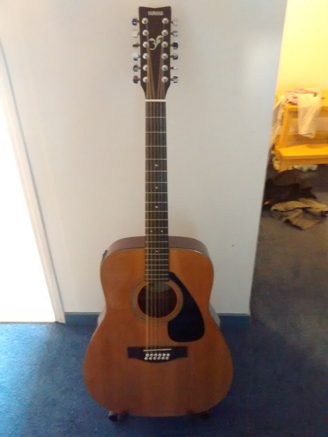 Yamaha FG 411 12 Image 1121733 Audiofanzine yamaha-fg-411-12-image-1121733-audiofanzine