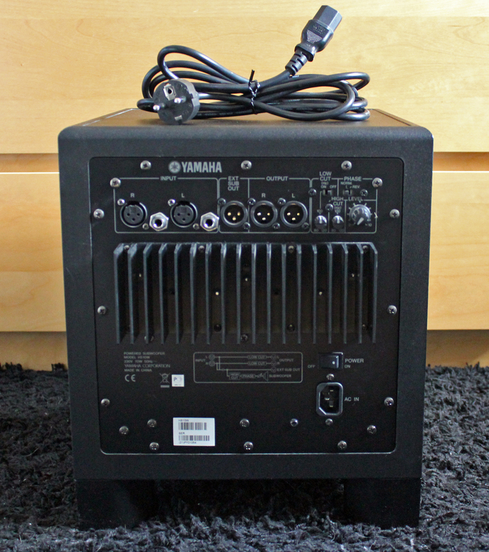 Photo Yamaha HS10W Yamaha HS10W (49297) (831651) Audiofanzine