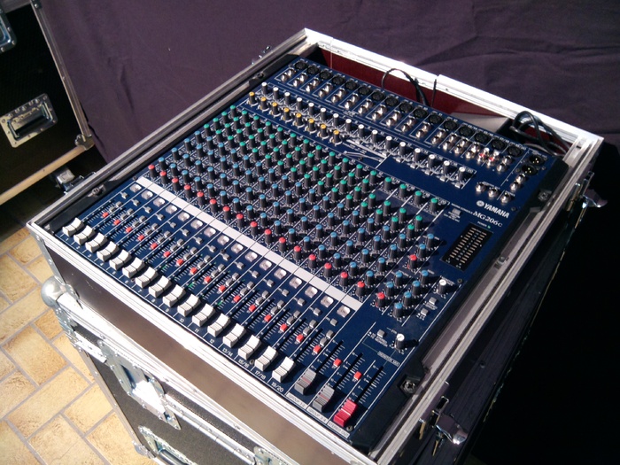 Yamaha MG206C image (425071) Audiofanzine