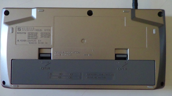 Photo Yamaha QY100 : DSC02213.JPG (#1986039) - Audiofanzine