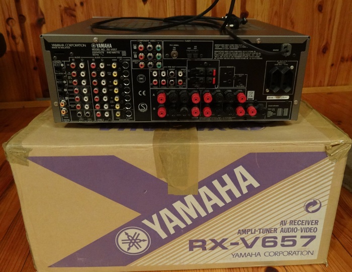 Yamaha RXV657 RDS image (1593780) Audiofanzine