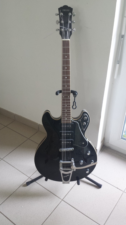 Photo Yamaha SA503 TVL : Yamaha SA503 TVL - Black (#884269) - Audiofanzine