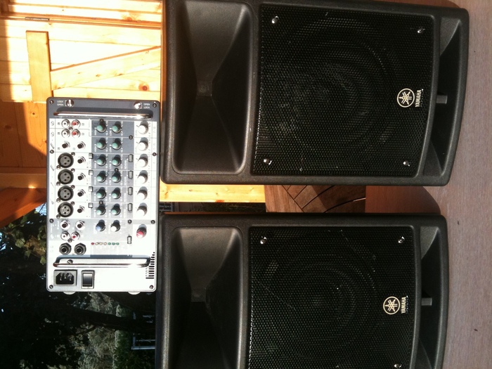 Photo Yamaha Stagepas 300 Yamaha Stagepas 300 (42533) (183790
