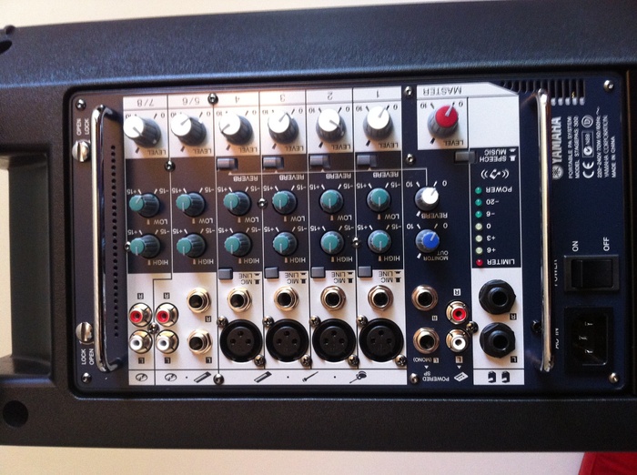 Yamaha Stagepas 300 image (613825) Audiofanzine