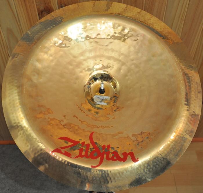 Zildjian FX Oriental China Trash 18" image (298643) Audiofanzine