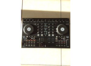 Native Instruments Traktor Kontrol S4 (22956)