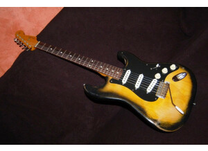 Fender strat 68' japan