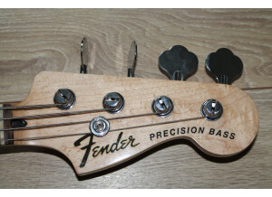 Fender Standard Precision Bass