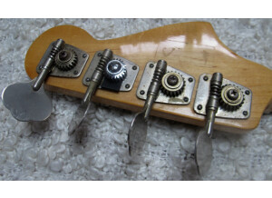 Fender Standard Precision Bass