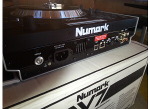 Numark V7 (31904)
