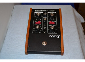 Moog Music MF-103 12-Stage Phaser (75702)