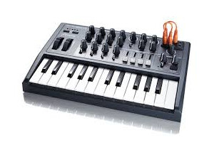 Arturia MicroBrute (6920)