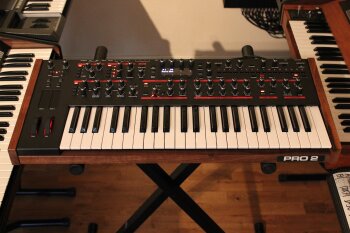 Dave Smith Instruments Pro 2 Dave Smith Instruments Pro 2