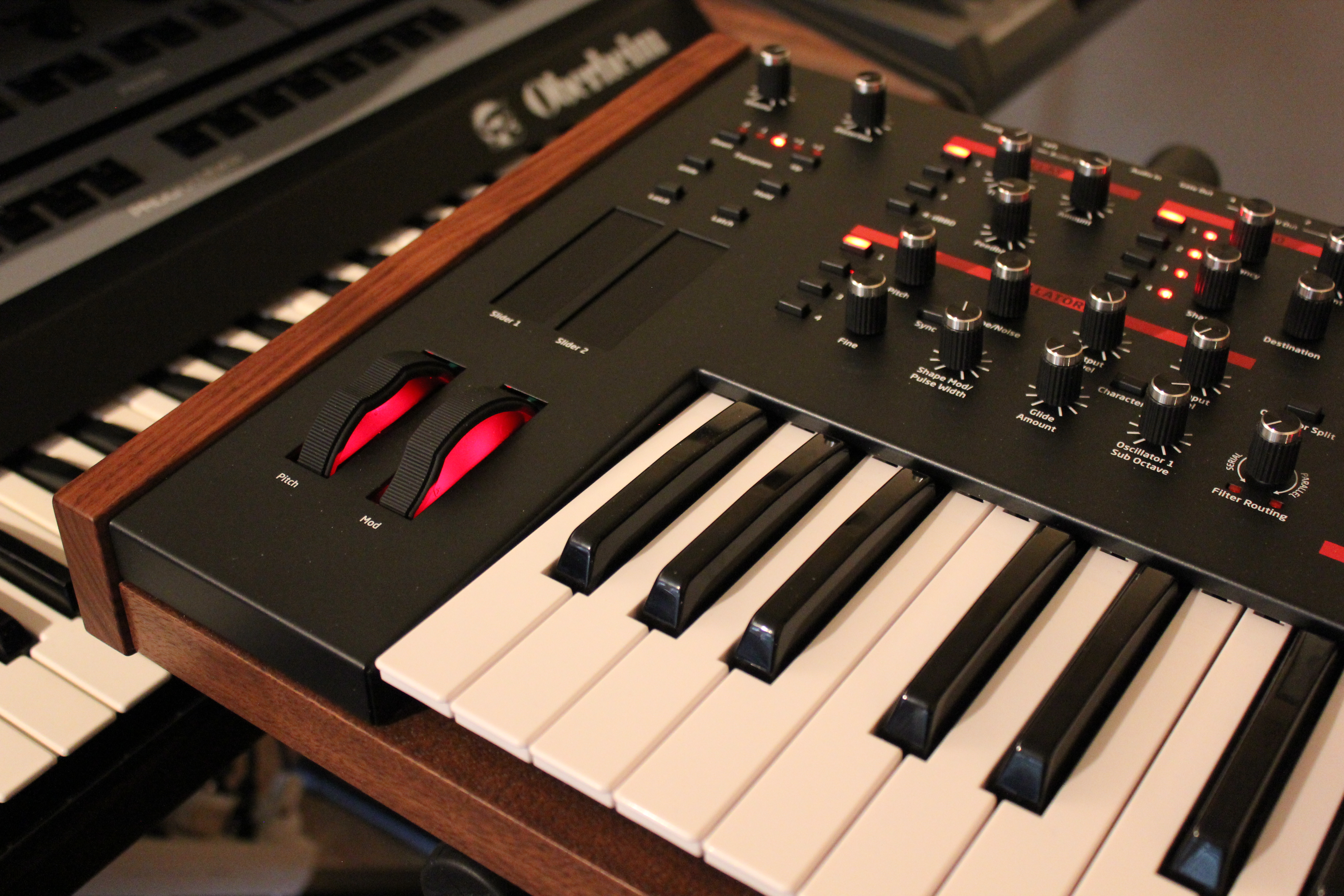 Dave Smith Instruments Pro 2