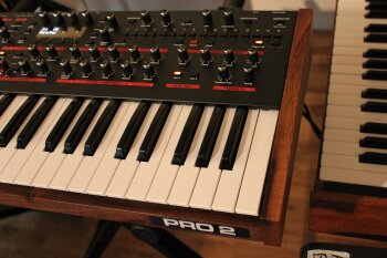 Dave Smith Instruments Pro 2 Dave Smith Instruments Pro 2