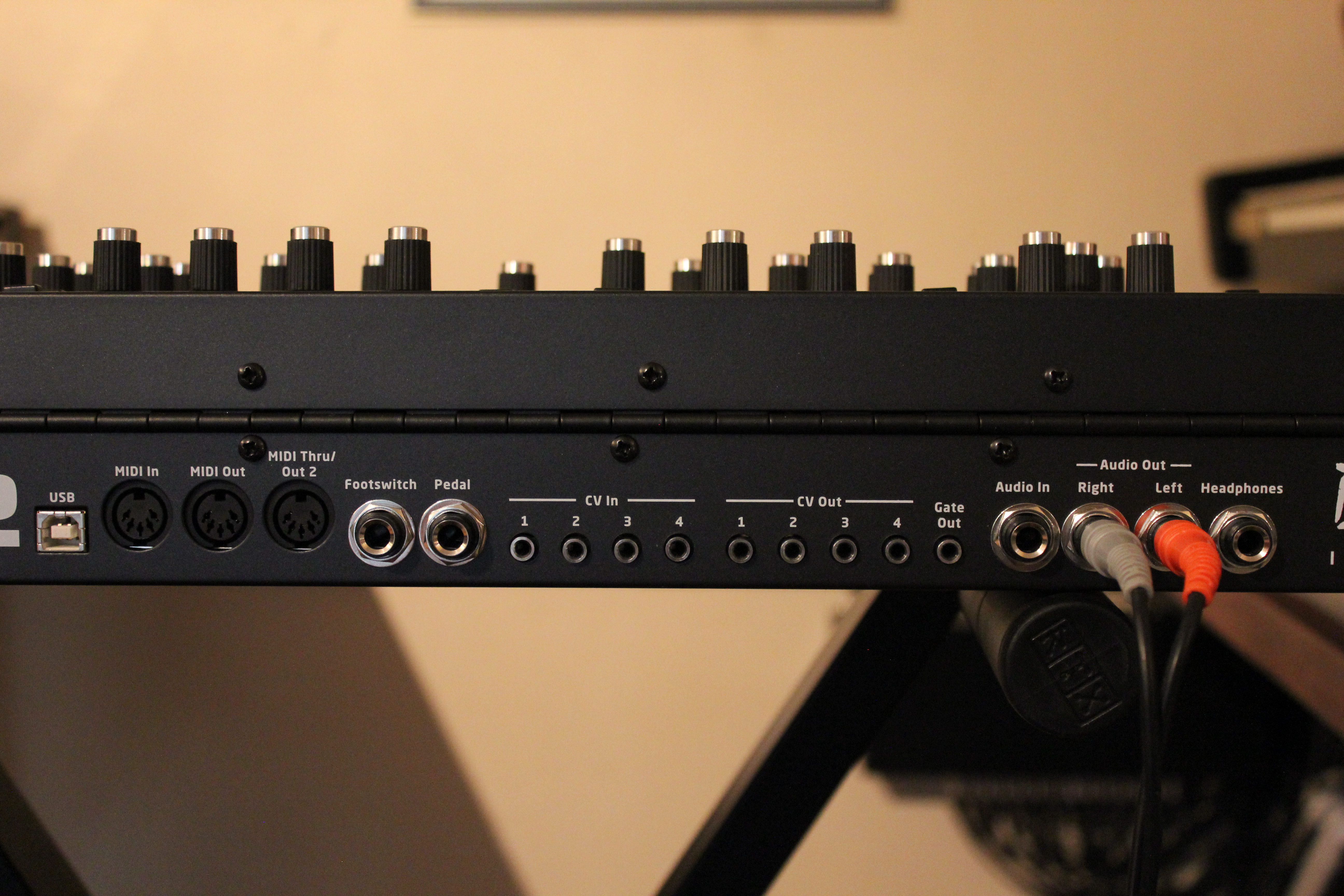Dave Smith Instruments Pro 2