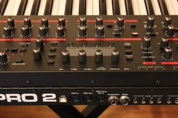 Dave Smith Instruments Pro 2 Dave Smith Instruments Pro 2