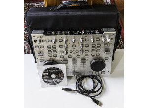 Hercules DJ Console RMX (54300)