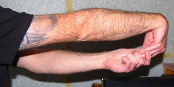 S'échauffer avant de jouer de la guitare S'échauffer avant de jouer de la guitare