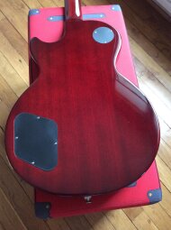 Epiphone Ltd. Ed. Slash "Rosso Corsa" Les Paul Standard Outfit Epiphone Ltd. Ed. Slash "Rosso Corsa" Les Paul Standard Outfit