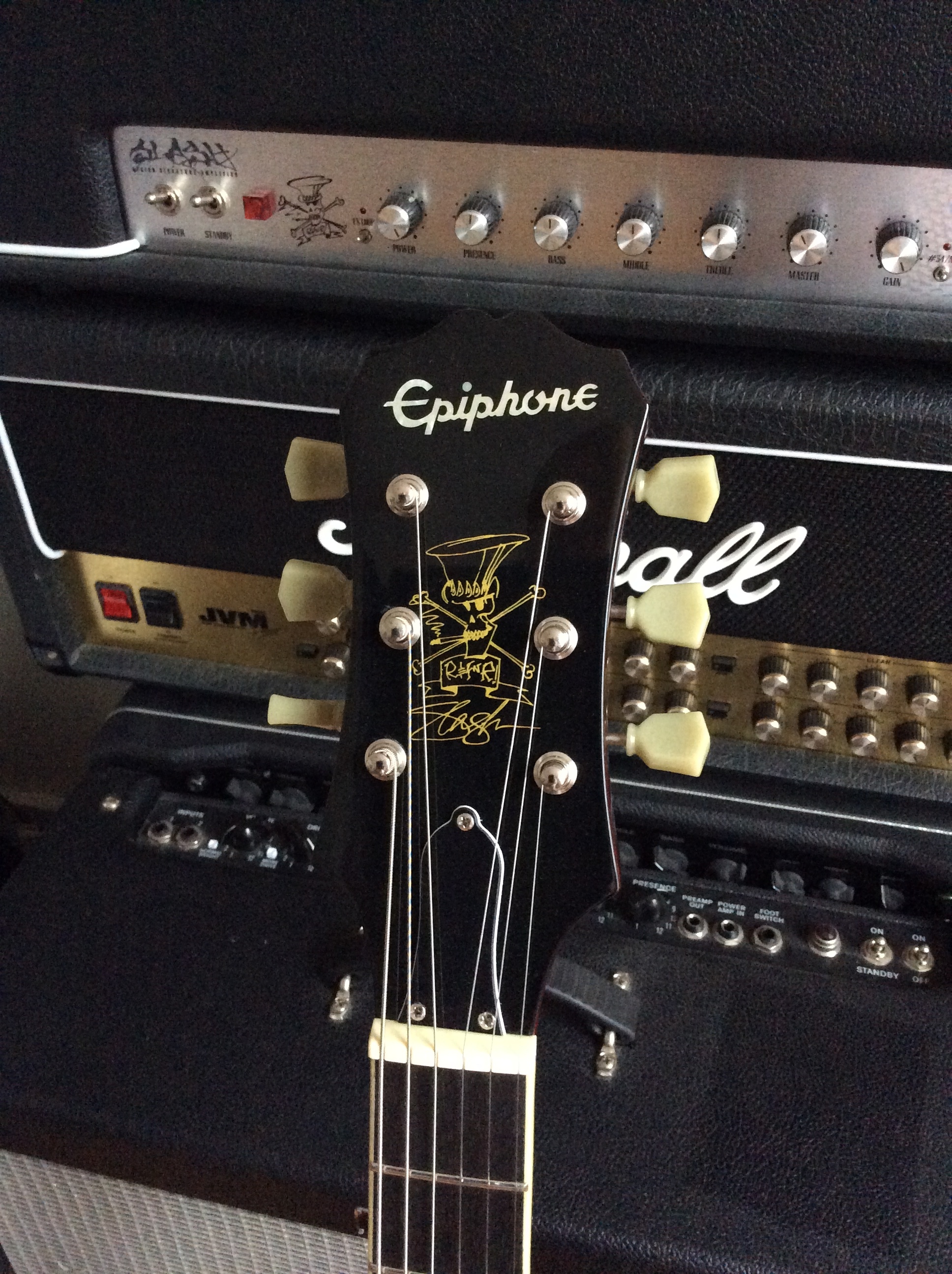 Epiphone Ltd. Ed. Slash "Rosso Corsa" Les Paul Standard Outfit