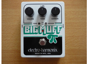 Electro-Harmonix Big Muff Pi with Tone Wicker (7421)