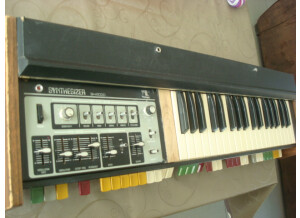 Roland SH-2000 (26472)