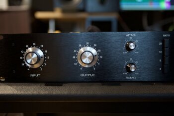 Warm Audio WA76 Warm Audio WA76