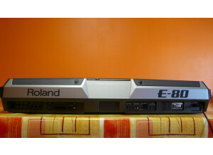 Roland E-80 (38617)