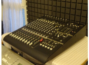 Yamaha n12 (70673)