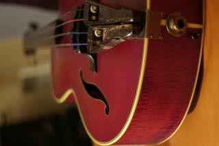 Takamine B10