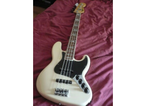 Fender American Deluxe Jazz Bass - Olympic White Rosewood