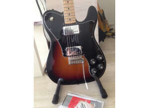 Fender Classic Player Tele Deluxe w/Tremolo 3-Color Sunburst