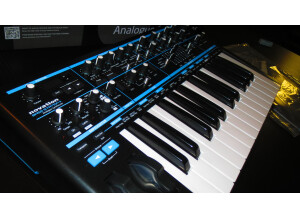 Novation Bass Station II (94757)