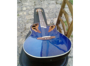 Ovation Celebrity Deluxe CS247 8T