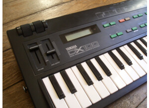 Yamaha DX100 (5036)