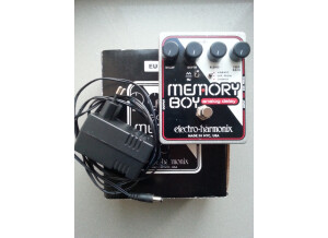 Electro-Harmonix Memory Boy (90234)