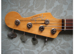 Fender American Vintage '62 Precision Bass - Fiesta Red