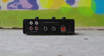 Novation Audiohub 2x4 Novation Audiohub 2x4