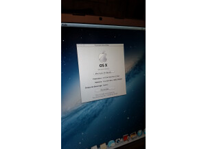 Apple Macbook pro 15", 2,4 GHz intel core 2 duo, 2Go ram (18178)