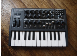 Arturia MicroBrute (34502)