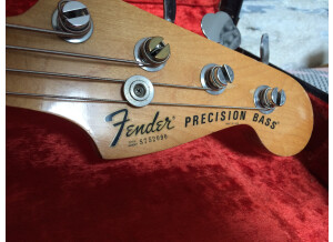 Fender Precision Bass USA de 77