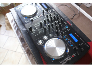 Pioneer XDJ-AERO (11580)