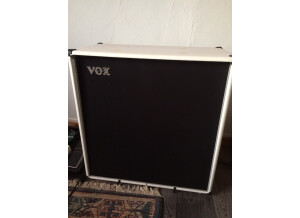 Vox V412