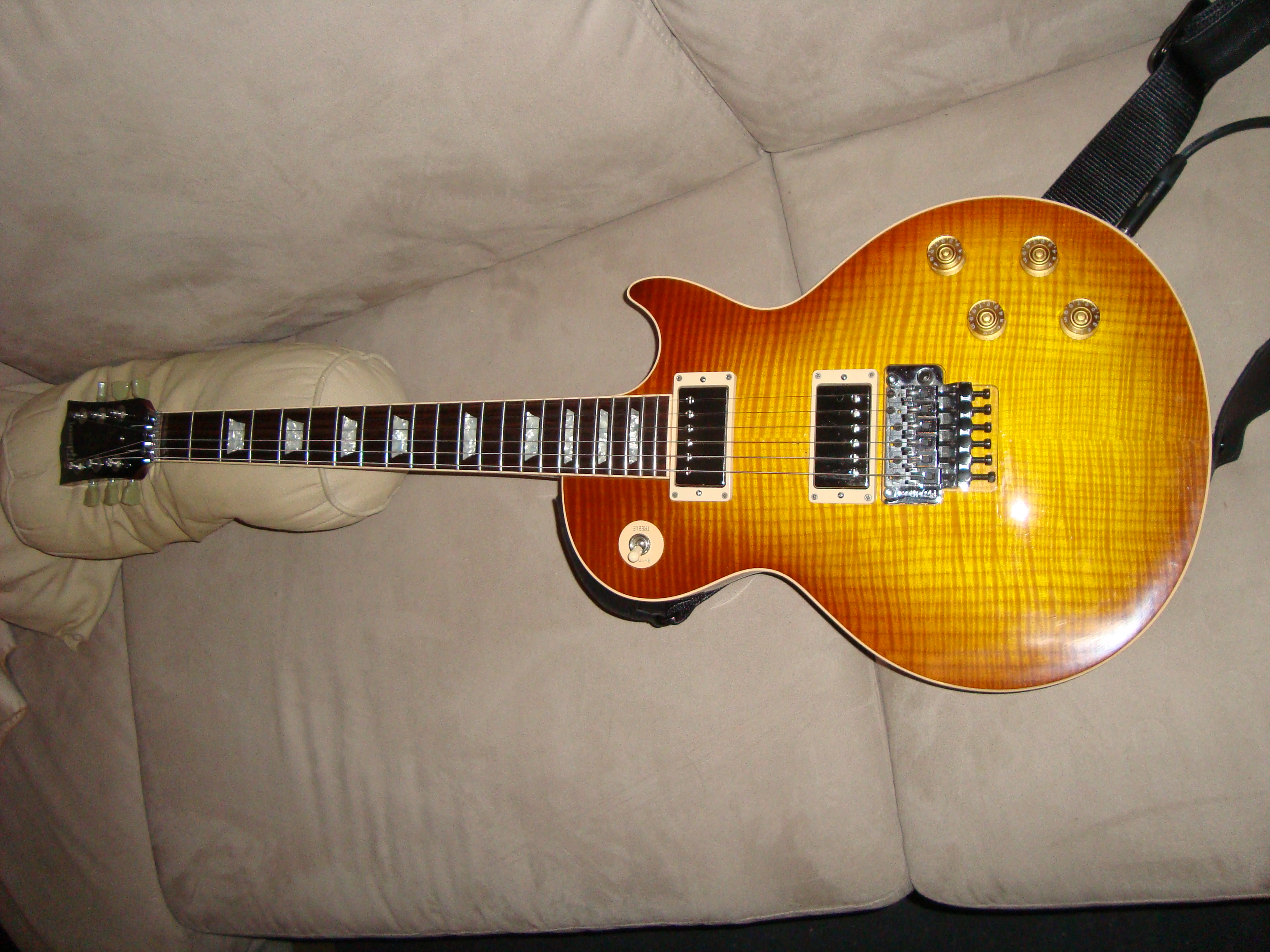 Gibson Les Paul Axcess Standard with Floyd Rose